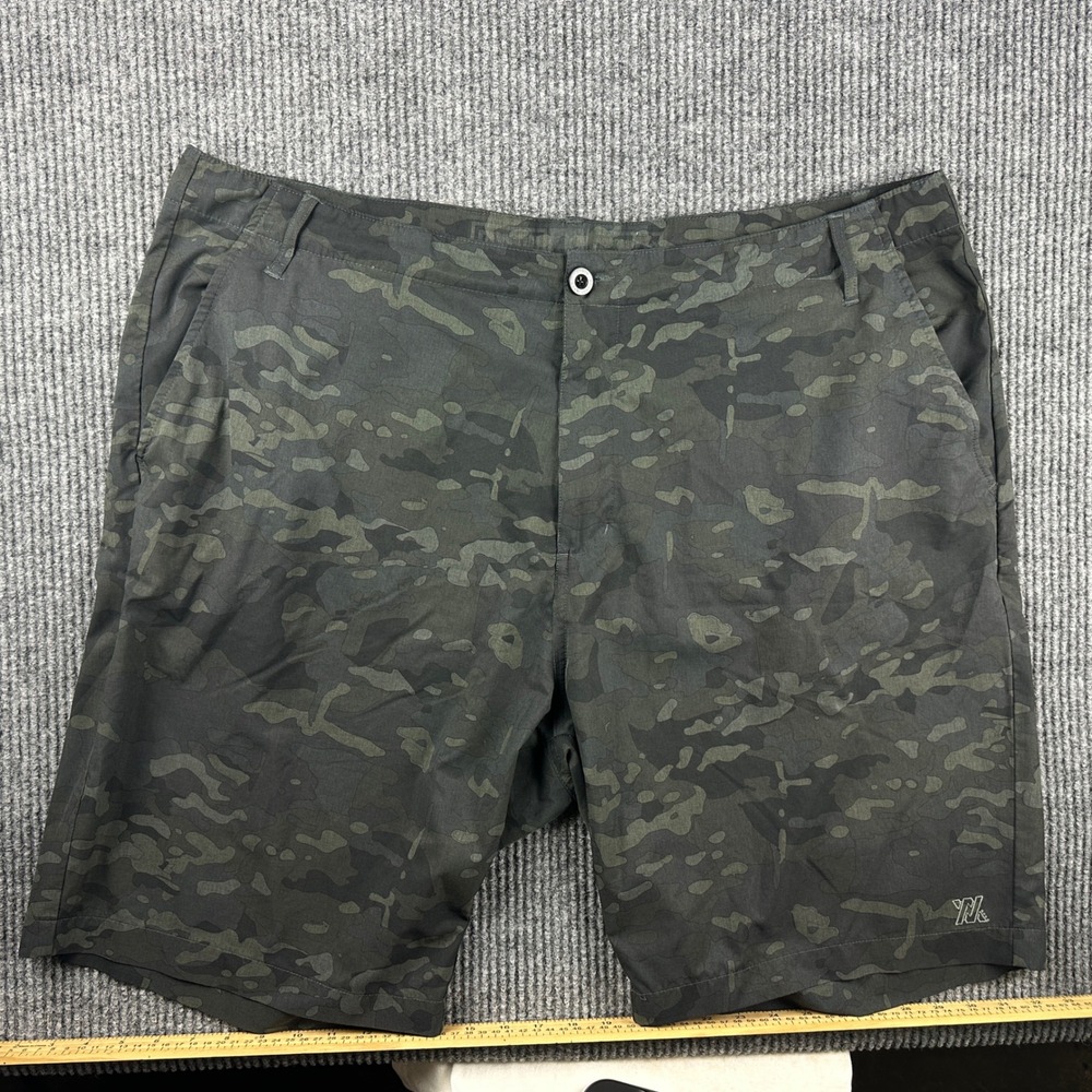 Dixxon Flannel Co Mens Hybrid Shorts Camo Black Multicam Performance Size 44
